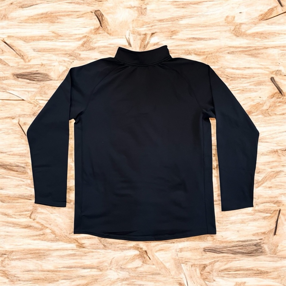 🖤NWOT🖤 UNDEFEATED Half Zip Pullover - Picture 2 of 6